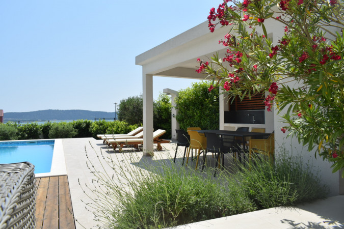 Exterior, Villa Nikol with Heated Pool, Dalmatia, Split Riviera, Croatia Ka&scaron;tel Sućurac